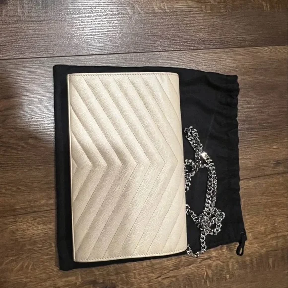 YSL Beige Quilted Leather Chain Wallet - Picture 3 of 5